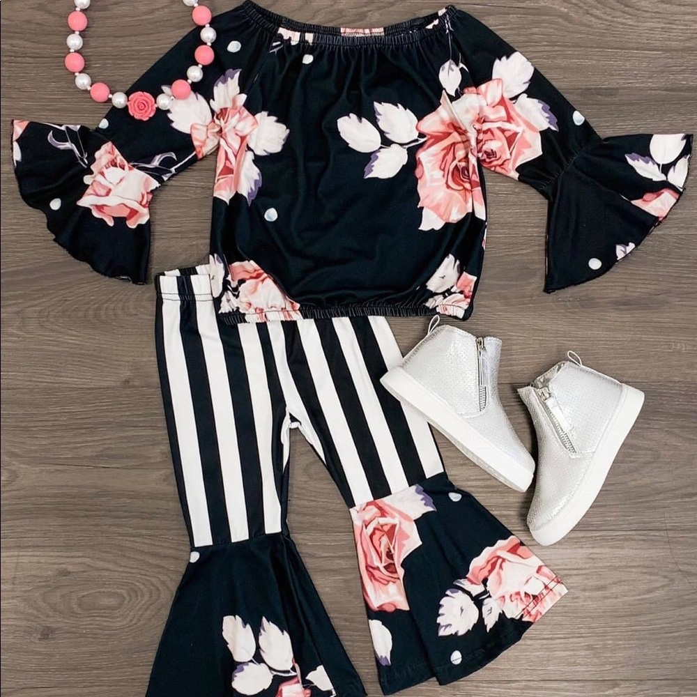 Floral and stripe bell bottom outfit